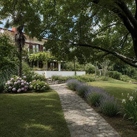 Mediterranean Garden For 2 *